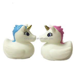 Unicorno anatra di gomma con luce LED carino galleggiante cigolante Mini gomma unicorno per doccia regalo festa di compleanno - Product Image 6