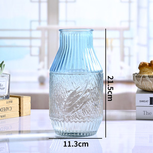 Vaso <span class=keywords><strong>in</strong></span> <span class=keywords><strong>Vetro</strong></span> OEM all'Ingrosso, Produttore <span class=keywords><strong>di</strong></span> <span class=keywords><strong>Vasi</strong></span> da Tavolo <span class=keywords><strong>in</strong></span> Cristallo Premium dal Design Moderno a Strisce per Decorazione Casa - Product Image 4