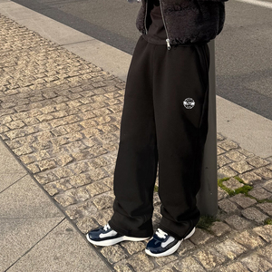 Pantalon de survêtement unisexe XH en molleton bouclette coupe droite avec fermeture éclair latérale, petit logo brodé, style streetwear décontracté, personnalisable OEM - Product Image 2
