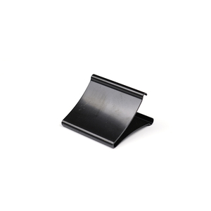 Clip en V noir en aluminium OEM personnalisé, anodisé en <span class=keywords><strong>acier</strong></span> <span class=keywords><strong>inoxydable</strong></span>, pour l'ameublement et la confection de tissus, produit de fabrication de tôlerie - Product Image 1