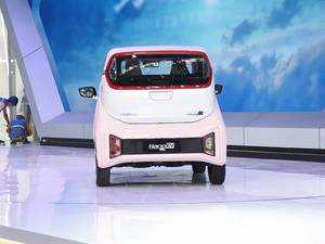 Wuling Nano Ev, Microcoche Eléctrico Compacto |   Pequeño y Flexible para los Viajeros Urbanos Globales - Product Image 5