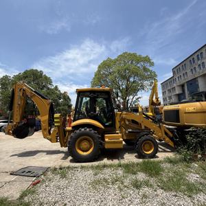 Excavatrice utilisée de haute qualité de chargeur frontal de Caterpillar 420F charge évaluée de 3 tonnes chargeur de pelle rétro de rendement élevé comportant - Product Image 1