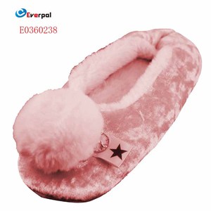 In <span class=keywords><strong>casa</strong></span> le calde ballerine invernali delle ragazze pantofole soffice moquette da interno - Product Image 2