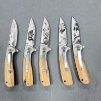 Couteau pliant sur le thème de la faune, avec manche en bois d'olivier, motif animal imprimé en 3D, couteau de poche à verrouillage par cadre, couteau EDC, cadeau