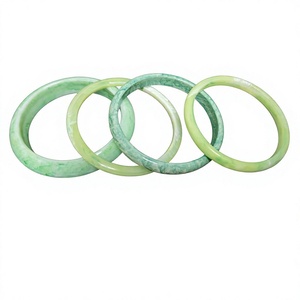 Bracelet manchette artisanal en acrylique naturel, bijou indien tendance pour femme, modèle ange en résine époxy, cadeau de Noël pour femme, idéal pour les fêtes - Product Image 1
