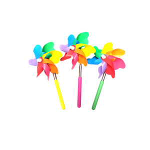 Moulins à vent en plastique colorés pour enfants, jeu en plein air, plaisir au printemps, de 2 à 4 ans, unisexe - Product Image 1