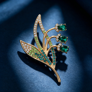 Broche de Cristal Esmeralda com Design Floral Elegante, Broche de Flor com Strass Brilhante para Mulheres, Convidadas de Casamento, Uso Diário no Escritório - Product Image 5