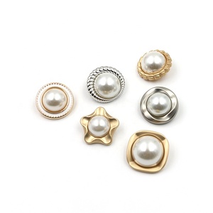 May Shank Nút Thiết Kế Mới Nhất Kẽm Hợp Kim Ngọc Trai Nút Cho Quần Áo Thời Trang Nút - Product Image 4