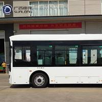 56 passagers, 11-20 sièges, 8,5 mètres, 69 km/h, autonomie de 450 km, batterie LFP de 231 kWh, moteur de 115 kW, puissance de pointe de 220 kW, conduite à gauche, Euro 6, véhicule électrique à énergie nouvelle