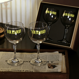 Set Regalo di Bicchieri da Gin Personalizzati, Grande Bicchiere da Cocktail Tonic CLASSY DRUNK BALLOON GLASS con Confezione Regalo - Product Image 1