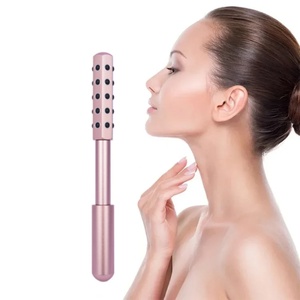 Masajeador Facial Portátil de Rejuvenecimiento Facial y Estiramiento de Cuello con Diseño OEM/ODM - Product Image 1