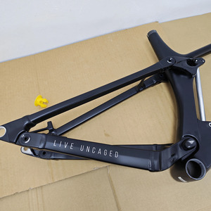 Cuadro de <span class=keywords><strong>Bicicleta</strong></span> de Montaña Enduro con Suspensión Trasera de Aluminio y Delantera de Fibra de Carbono, Eje Pasante de <span class=keywords><strong>29</strong></span> Pulgadas para Todoterreno - Product Image 4