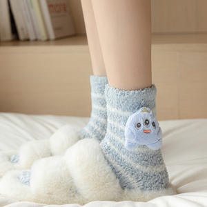 Nouveau design mignon poupée températures chaudes doux flou chaussette hiver moelleux chaussettes pour femmes filles chaussettes de sol - Product Image 4