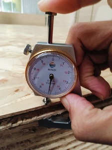 Panel de Madera de Pino Ranurado en T y G de 4x8 Pies, <span class=keywords><strong>OSB</strong></span> de 15/18 mm <span class=keywords><strong>para</strong></span> Pisos de Baños. - Product Image 4