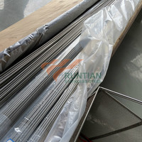 Tube en acier inoxydable Foshan Runtian ASTM Inox 201 304 pour main courante