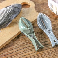 Offre Spéciale : Pince à Écailler le Poisson en Plastique – Outil Manuel de Nettoyage et d'Écaillage, Vraiment Incroyable