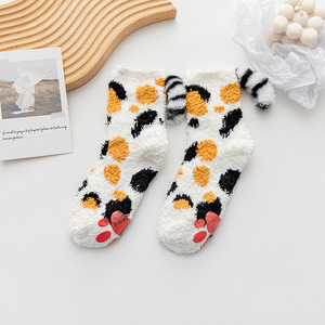 Chaussettes en tricot respirantes pour femmes, motif patte de <span class=keywords><strong>chat</strong></span> mignon, avec bordure en polaire corail, confortables et douillettes, type chaussettes pantoufles, vente en gros - Product Image 4