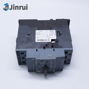 Disjoncteur moteur <span class=keywords><strong>3RV2321</strong></span> 3RV2331 3RV2341-4MC10 WC VC UC JC 1EC10 DC CC AC BC10/20 Disjoncteur en boîtier plastique - Product Image 3