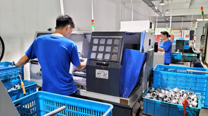 Pièces de rechange de capot de gamme OEM personnalisées en usine en aluminium/laiton/clapet anti-retour en acier inoxydable pour moteur à engrenages de <span class=keywords><strong>putter</strong></span> électrique de cuisine - Product Image 6