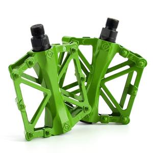 Pédales de vélo en alliage d'aluminium, accessoires de cyclisme pour vélo de route, conception à roulement à billes, options multicolores, fabriqué en Chine, emballage sous blister - Product Image 5