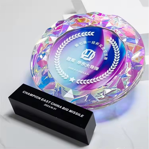 Trofeo di cristallo inciso nome individuale inciso rotondo cristallo colorato trofeo personalizzato - Product Image 5