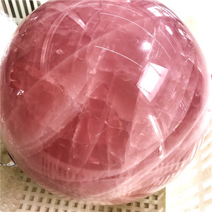 Grande Formato di Roccia Naturale <span class=keywords><strong>Rosa</strong></span> Sfera di Cristallo Di Quarzo <span class=keywords><strong>Rosa</strong></span> Sfera Di Cristallo Per La Decorazione - Product Image 2