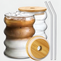 Verre à boire personnalisé en borosilicate, design ondulé, gobelet côtelé avec couvercles en bambou et pailles pour eau et café