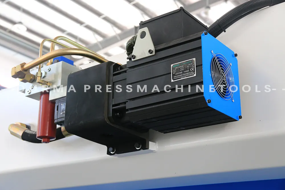 Da53t delem hệ thống điều khiển 110t/3200 mét tấm kim loại thủy lực CNC Báo Chí phanh máy để bán