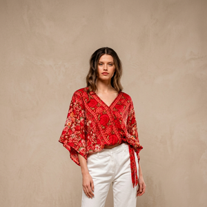 Blusa de Algodón de Alta Calidad para Mujer, Estampado Floral, Cuello en V, Manga Campana, Estilo Bohemio, Ecológica - Product Image 1