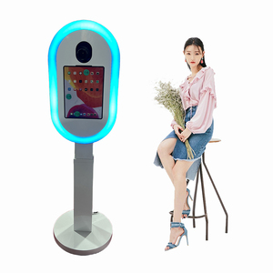 Meilleure cabine <span class=keywords><strong>photo</strong></span> iPad commerciale de 10,2 pouces avec éclairage LED multicolore pour les fêtes d'anniversaire - Product Image 1