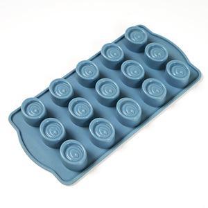 Moules à chocolat populaires de cinq couleurs, de six à <span class=keywords><strong>quinze</strong></span> cavités, aux couleurs gracieuses, ustensiles de cuisson - Product Image 4