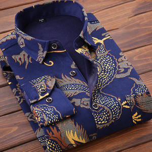 Nuova <span class=keywords><strong>camicia</strong></span> da <span class=keywords><strong>uomo</strong></span> a maniche lunghe in stile cinese con stampa drago Plus <span class=keywords><strong>velluto</strong></span> con risvolto da <span class=keywords><strong>uomo</strong></span> camicie Casual invernali calde e spesse - Product Image 4