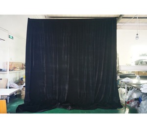 Cortina de Fondo de Terciopelo Negro con Diseño Simple de Tubos y Cortinas para Decoración de Eventos - Product Image 1