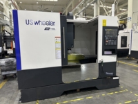 Chine usine entièrement automatique 3 axes 4 axes 5 axes vertical cnc centre d'usinage