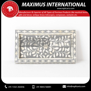 Bandeja de Servir Multifuncional de Resina Geométrica Hecha a Mano, Plato Decorativo Rectangular para Decoración de Mesa de Centro - Product Image 4