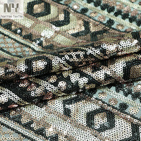 Tissu en maille 100 % polyester Nanyee brodé, style tribal aztèque, beige mat, 3 mm, avec sequins, pour robes de mariée et de demoiselles d'honneur, sur commande