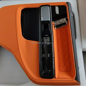 Kits de mise à niveau complets pour l'intérieur de la <span class=keywords><strong>Classe</strong></span> G W465, style <span class=keywords><strong>B</strong></span>, accessoires de tuning automobile, <span class=keywords><strong>volant</strong></span> avec levier de vitesses personnalisé pour W463 G WAGON - Product Image 6
