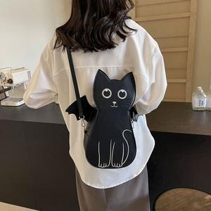 Sac en forme de <span class=keywords><strong>chat</strong></span> pour femmes Halloween Gothique Sac à main <span class=keywords><strong>chat</strong></span> noir 3D avec ailes de chauve-souris détachables Forme de dessin animé Petit sac à dos pour Halloween - Product Image 1