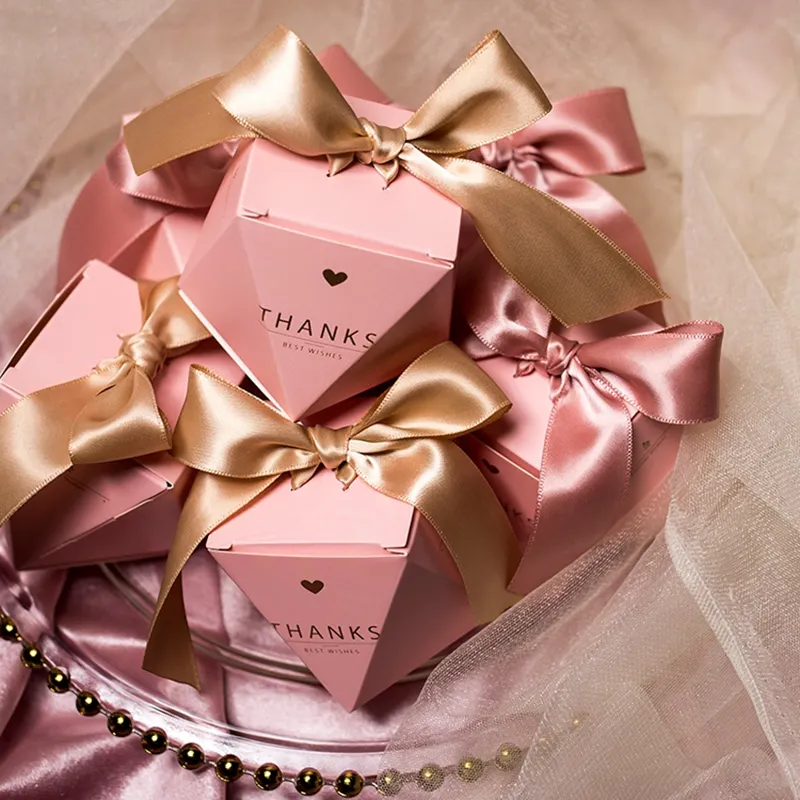 ใหม่สีชมพูกล่องลูกอมงานแต่งงานของขวัญและของขวัญกล่องอุปกรณ์กระดาษอาบน้ำช็อกโกแลตกล่องแพคเกจ