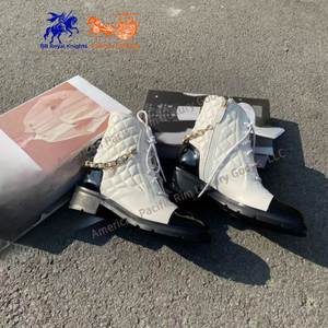 รองเท้าบูทส้นหนาแบบแพลตฟอร์มสำหรับผู้หญิง CC 2025 รองเท้าผู้หญิงสำหรับฤดูใบไม้ร่วงและฤดูหนาว รองเท้าบูทหุ้มข้อทรงกลมแบบผูกเชือก ส้นสูง เซ็กซี่ - Product Image 5