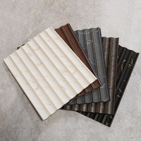 Grille de luxe personnalisée PS panneau mural pour appartement bureau décoration intérieure écologique en plastique bois persienne style