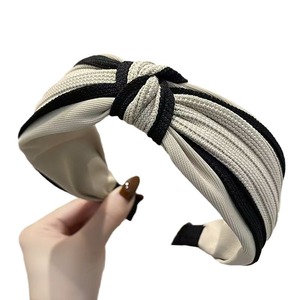 S.C.N.S.E avanzado. Diadema a rayas en blanco y negro Moda Vintage Diseño de lazo cruzado Diadema superior craneal alta para niñas de lujo - Product Image 6