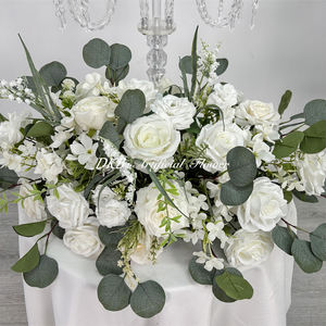Arche florale carrée en roses blanches artificielles pour mariage, décoration de scène et événements - Product Image 4