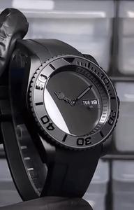 Black fashionable business sports watch with <b>matte</b> round calendar, water-resistant luxury men's watch - Product Image 3