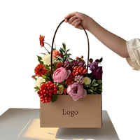 Tas Kertas Kraft Tahan Air Khusus Mewah dengan Pegangan untuk Kemasan Bunga Florist, Laminasi Dalam