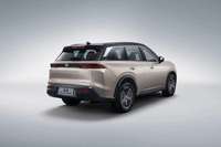 سيارة دونغفنغ نيسان تيرا SUV متوسطة الحجم، محرك 2.5 لتر، دفع رباعي، ناقل حركة أوتوماتيكي، مقاعد جلدية مستعملة، داخلية داكنة، فتحة سقف، مقود يسار، عجلات R17