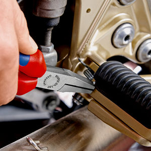 Diy Grade Straight <b>Flat</b> <b>Nose</b> <b>Pliers</b> Carbon Steel Cutting Clamping Grip PVC/Plastic Handle for Mechanics Industrial Use OEM - Product Image 4