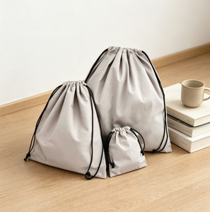 Sac à cordon en tissu de coton gris clair, fourni par l'usine, pochette de rangement anti-poussière multi-tailles pour bijoux, cosmétiques et articles divers - Product Image 6