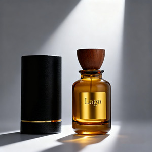 Étiquettes métalliques personnalisées, flacons <span class=keywords><strong>de</strong></span> parfum en verre <span class=keywords><strong>de</strong></span> luxe à pompe fine, capacités 30ml, 50ml, 100ml, avec bouchon en bois et emballage en boîte. - Product Image 1