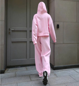 ชุดเซ็ตเสื้อฮู้ดซิปและกางเกงขายาวทรงบานสไตล์วินเทจสตรีทแวร์ลำลองสั่งทำขายส่งได้ - Product Image 2